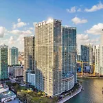 Moderne 2 Bed 2 Bath At The W Residence