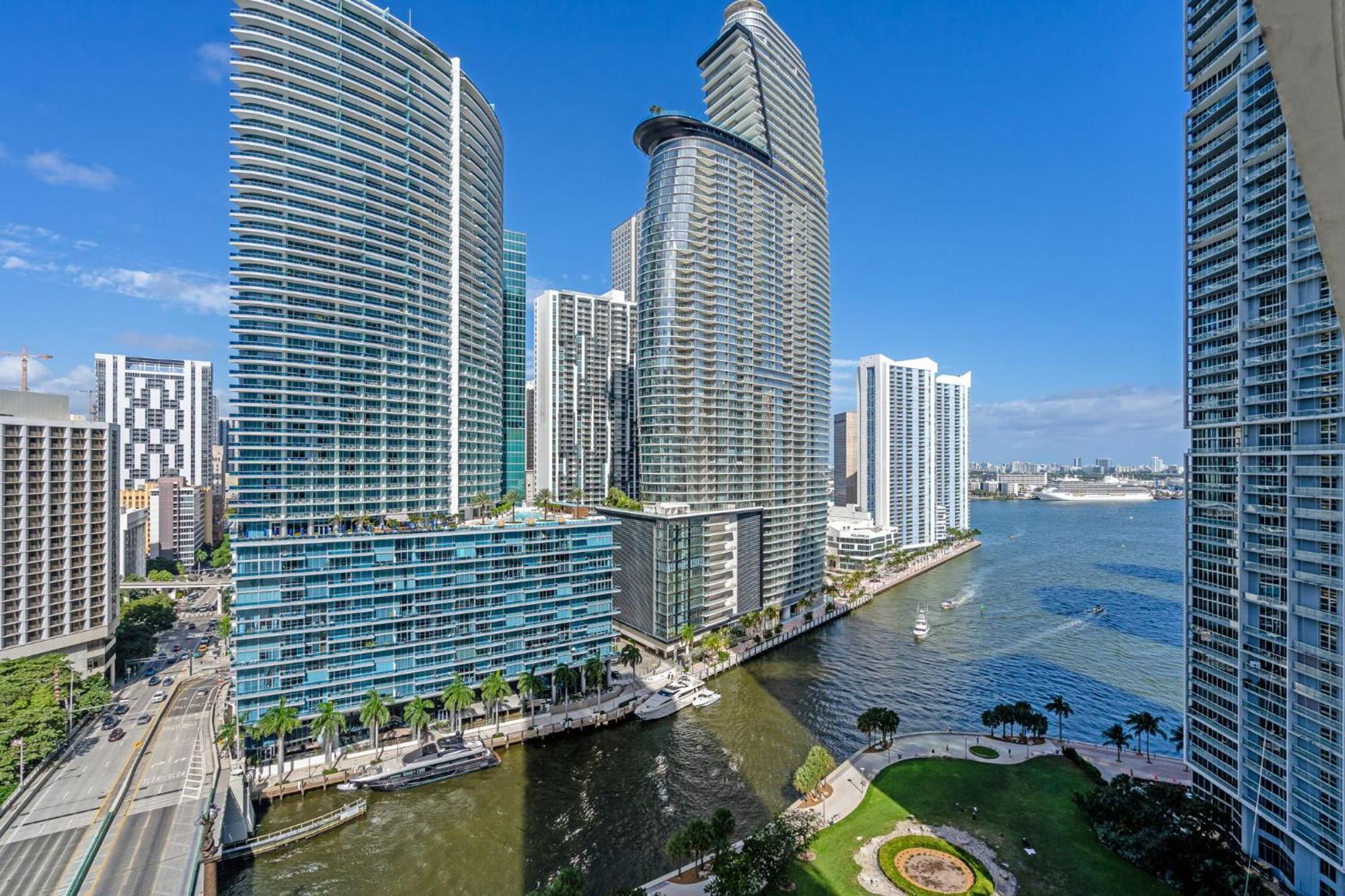 Moderne 2 Bed 2 Bath At The W Apartment Miami