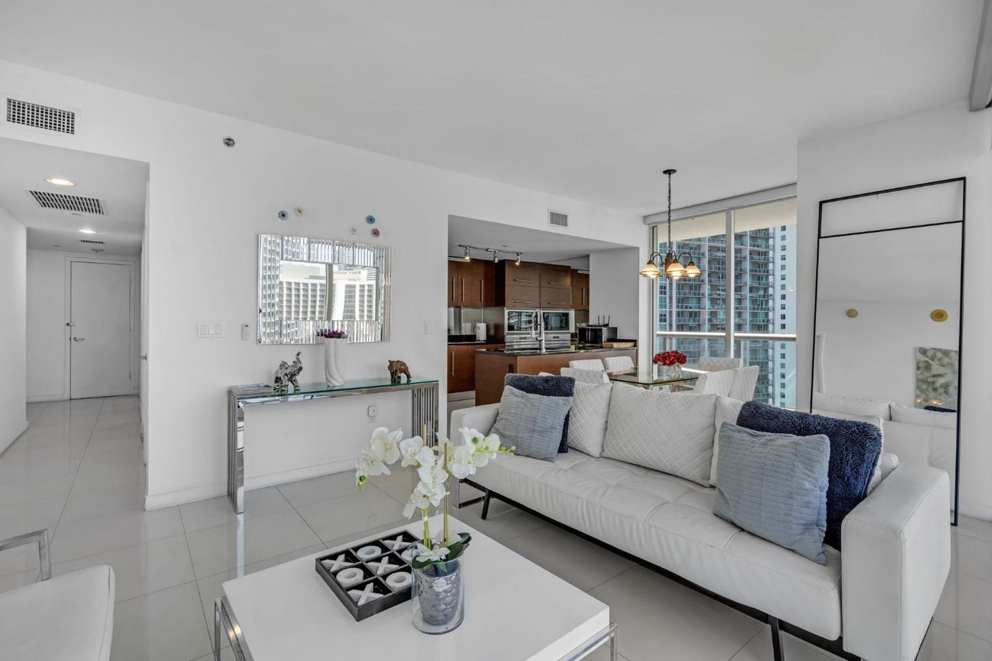 Apartment Moderne 2 Bed 2 Bath At The W Miami